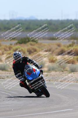 media/Sep-25-2023-Moto Forza (Mon) [[81ffa65e0a]]/B-C Group/Session 3 (Turn 16)/